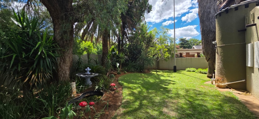 4 Bedroom Property for Sale in Flamwood North West